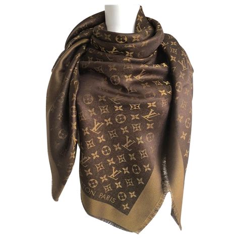 louis vuitton echarpe homme prix|prix foulard louis vuitton.